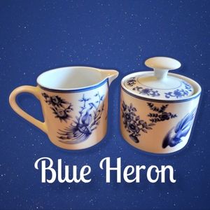 Vtg Sugar Bowl & Creamer Set Blue Heron Oriental Style Birds & Flowers